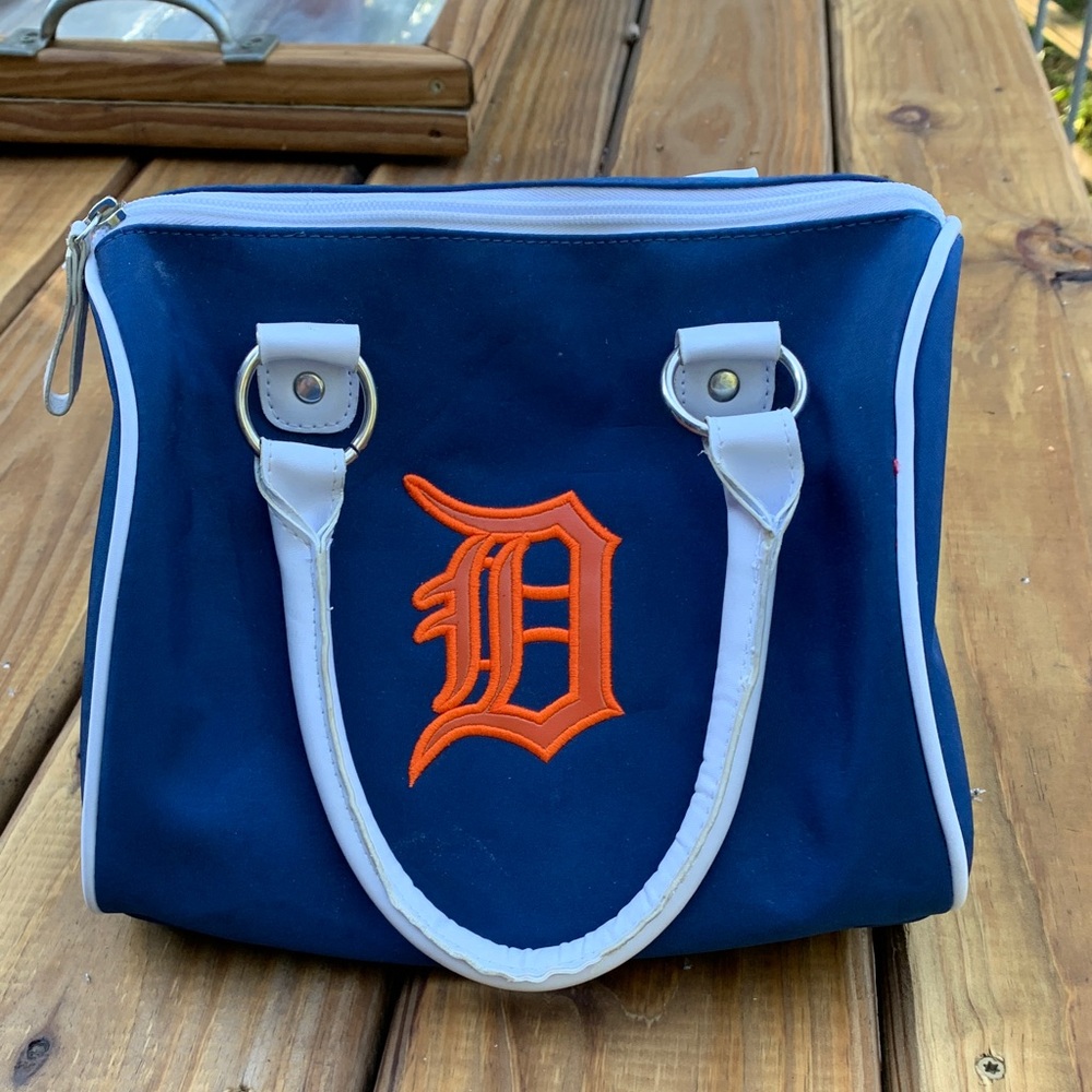 ⚾️ Detroit Tigers Baseball Handbag